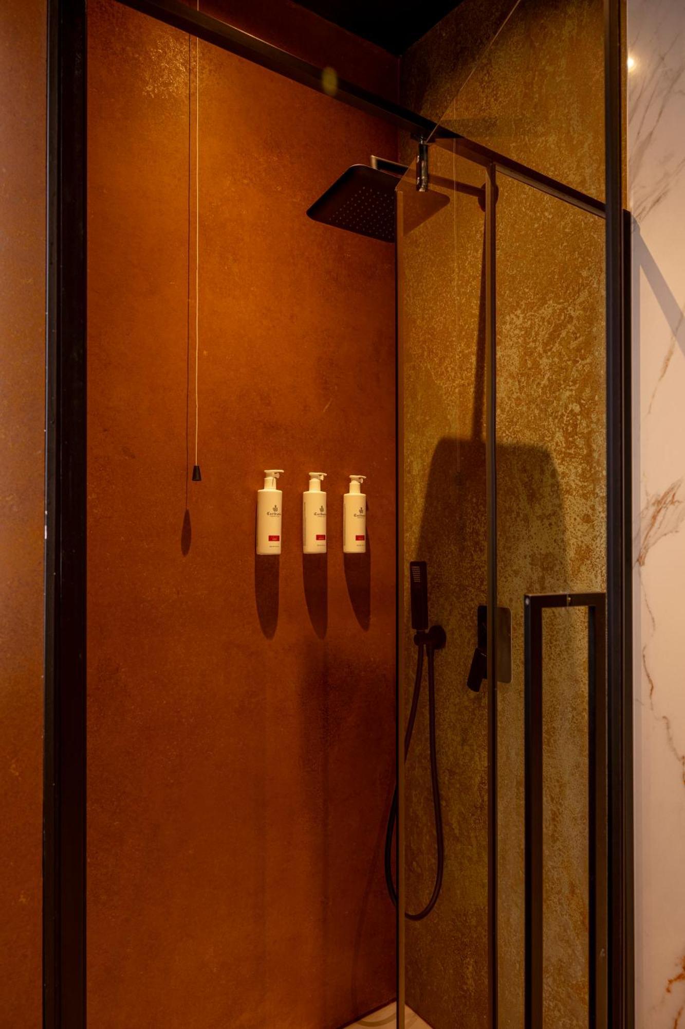 La Duse Luxury Rooms Pescara Esterno foto