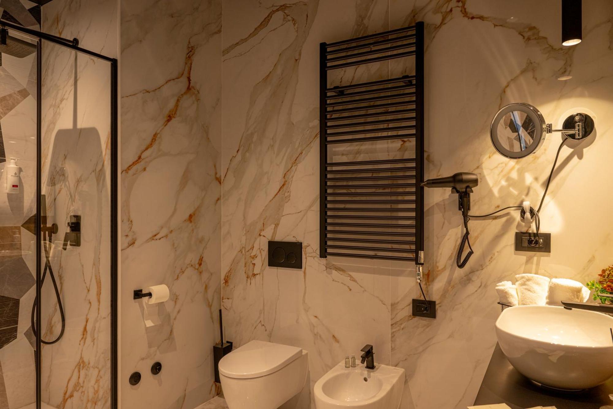 La Duse Luxury Rooms Pescara Esterno foto